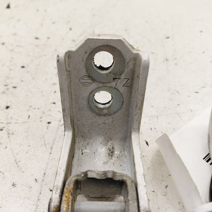 Nissan Versa Note Door Hinge Set Left Driver Rear  2019 2018 2017
