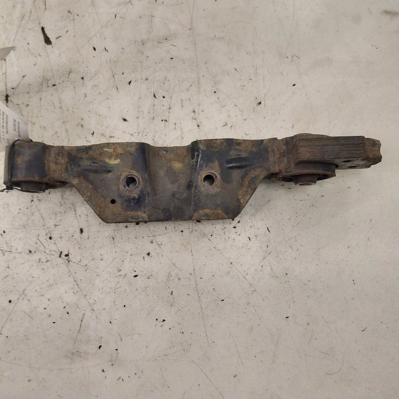 Subaru XV Crosstrek Rear Carrier Mount Bracket  2022 2021 2020 2019