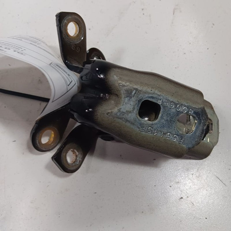 Chevy Malibu Door Hinge Set Left Front Driver 2019 2020 2021 2022 OEM