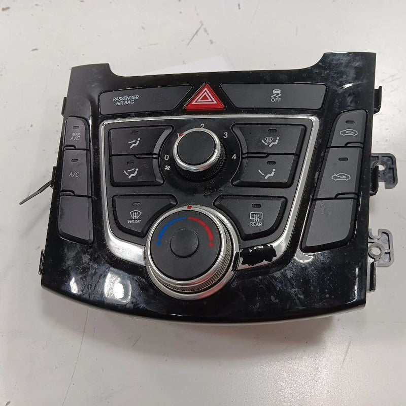 Temperature Control Heat Heater AC Switch Hatchback 13-17 Hyundai Elan