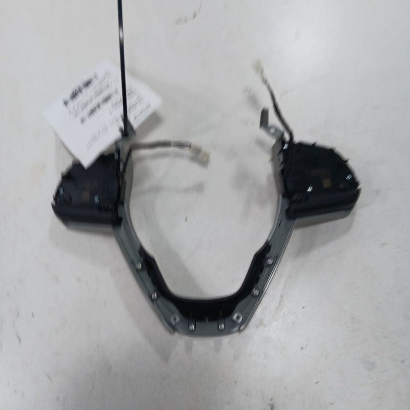 Jeep Cherokee Column Switch Blinker Signal Wiper Mount Bracket  2015 2016 2017