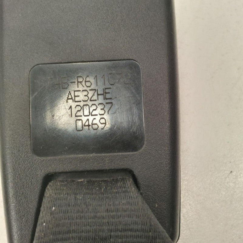 Ford Edge Center Rear Back Seat Belt Buckle Latch  2019 2020 2021 2022
