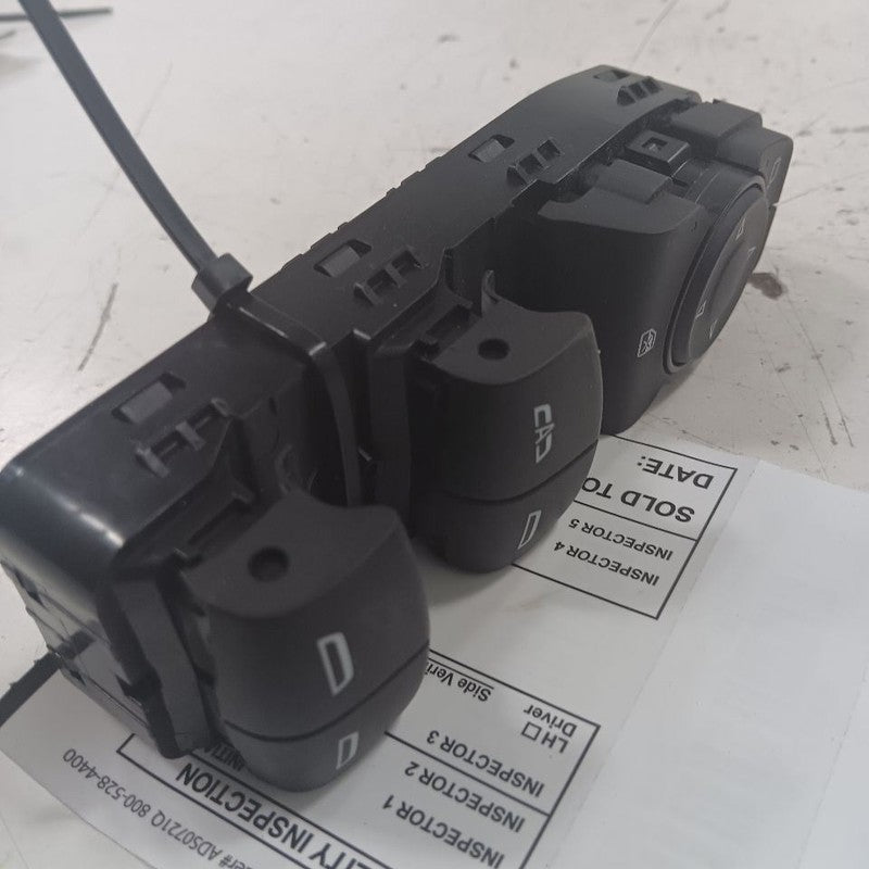 Front Driver's Door Mirror And Window Master Switch Fits 16-23 Chevy M