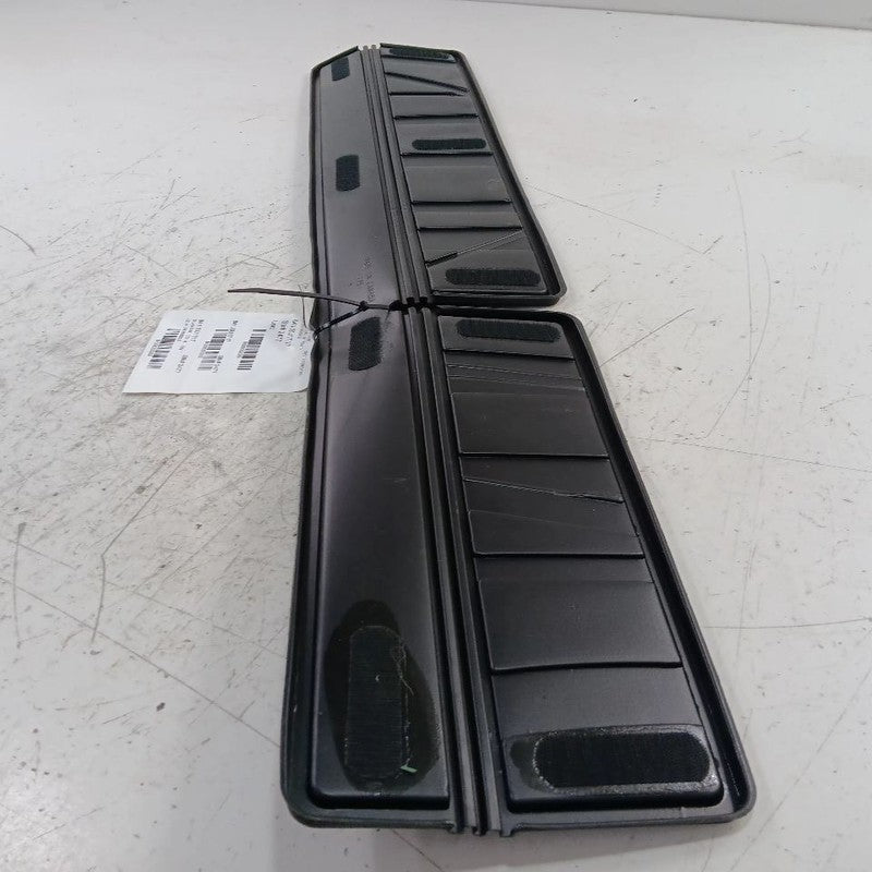 Subaru Forester Trunk Floor Mat Middle  2016 2017 2018 OEM