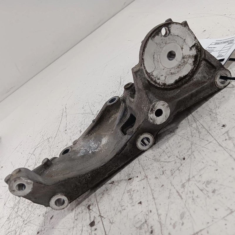 Subaru Forester Alternator Bracket  2.5 2016 2017 2018 OEM