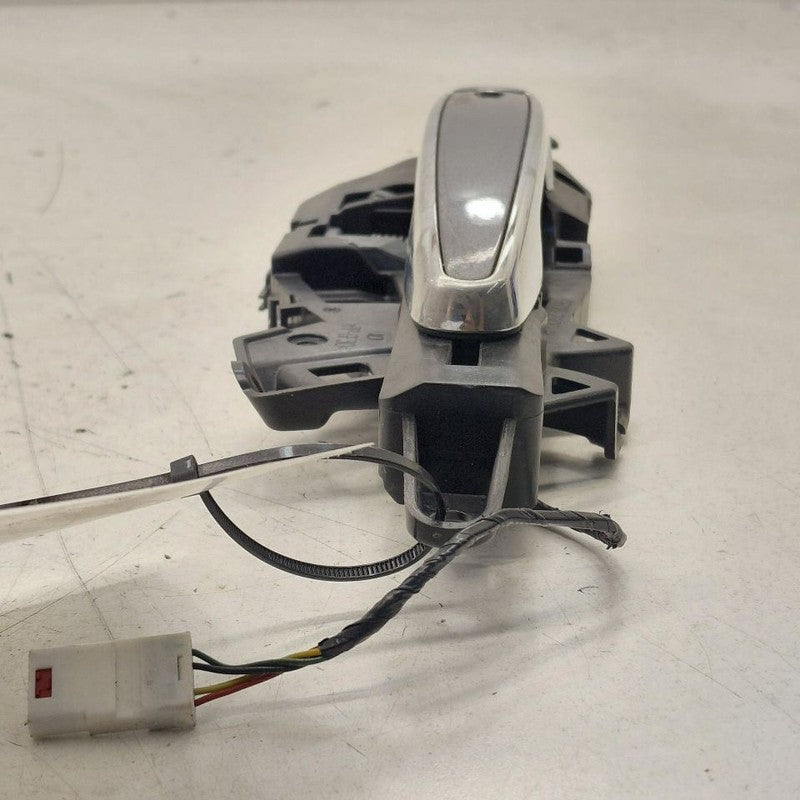 Passenger Right Front Door Handle Exterior Fits 18-24 Chevy Equinox