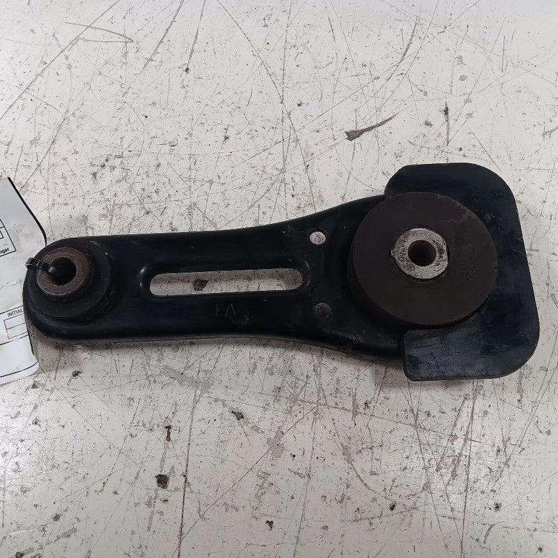 Nissan Kicks Engine Motor Mount Rear Back  1.6 2021 2022 2023 2024