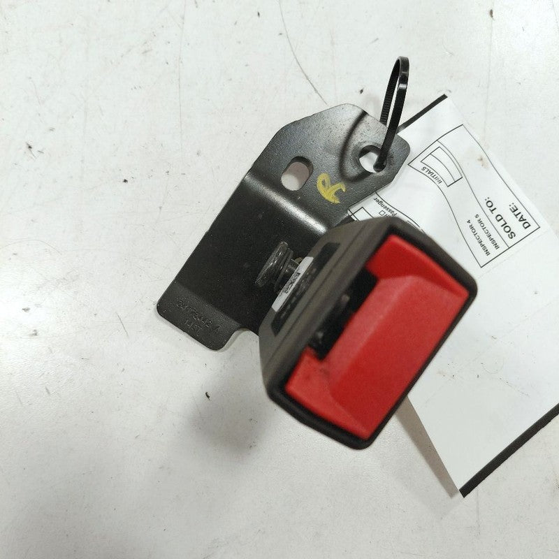 Jeep Compass Seat Belt Buckle Latch Right Passenger Rear Back  2025 20