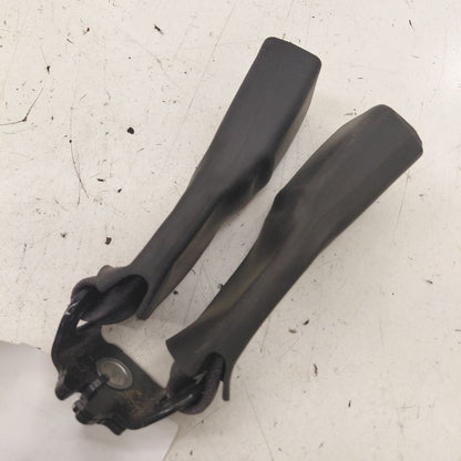 Chevy Volt Seat Belt Buckle Latch Left Driver Rear Back  2016 2017 201