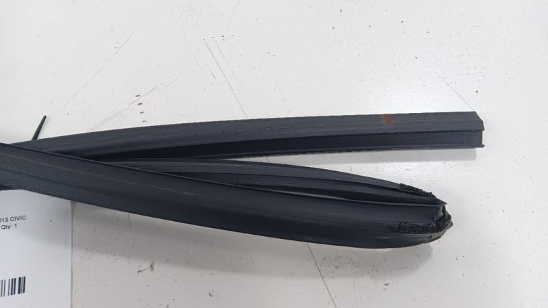 Honda Civic Door Glass Window Seal Rubber Left Rear Back 2013 2014 2015