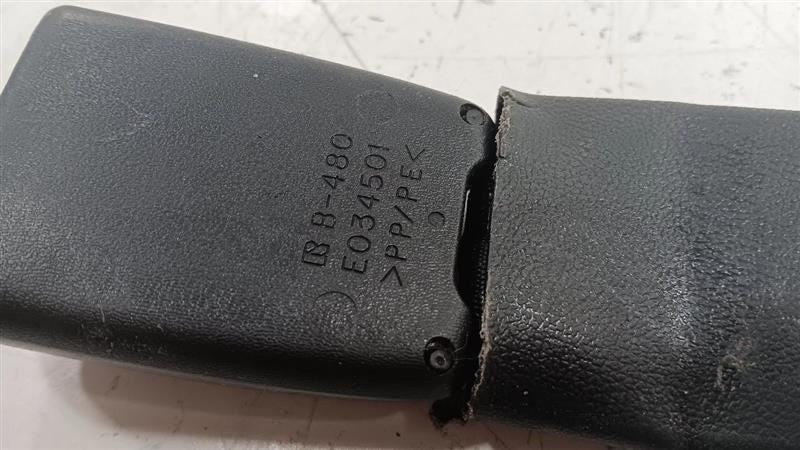 Infiniti G37 Seat Belt Buckle Latch Right Passenger Rear Back  2009 2010 2011 20