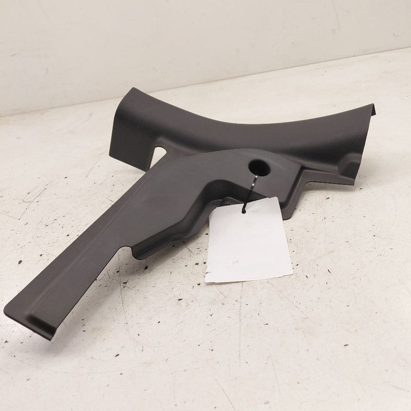 Mitsubishi Mirage Sill Trim Plate Door Jam Threshold Right Passenger R