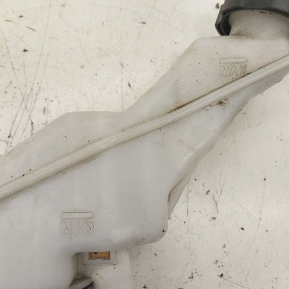 Brake Master Cylinder Fits 19-20 Hyundai Santa Fe