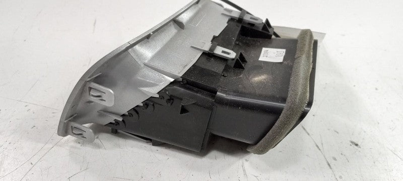 Chevy Equinox Dash Air Vent Right Passenger 2015 2014 2013 2012 OEM