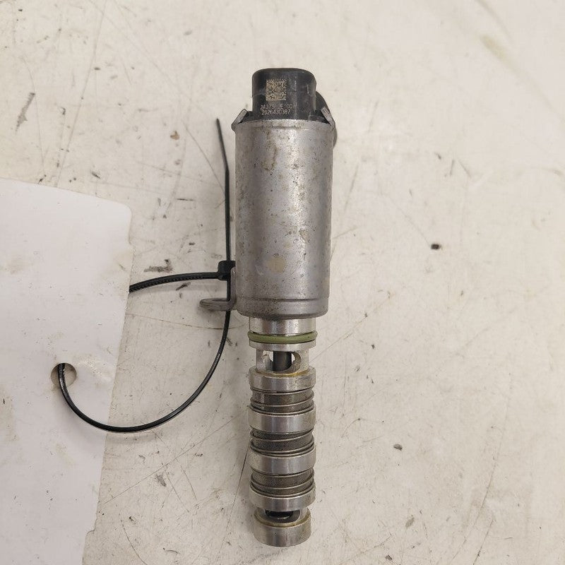 Hyundai Kona Variable Timing Gear Oil Control Valve Solenoid Cylinder 