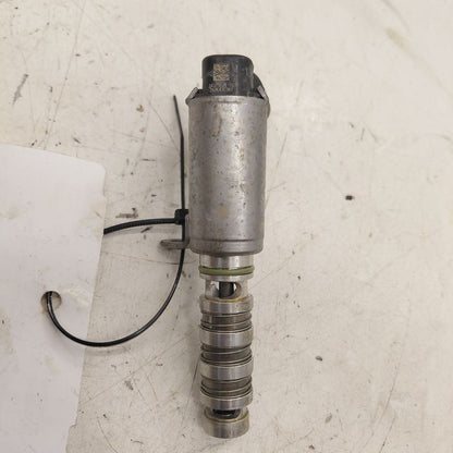 Hyundai Kona Variable Timing Gear Oil Control Valve Solenoid Cylinder 
