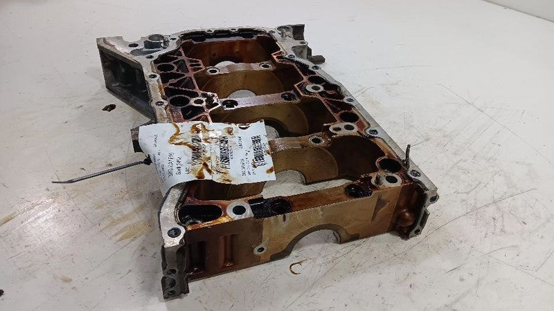 Nissan Rogue Engine Block Crankshaft Main Cap 2014 2015 2016 2017 2018