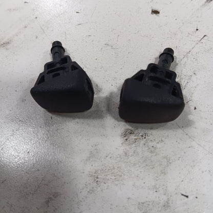 Chevy Malibu Windshield Wiper Washer Fluid Hood Sprayer Nozzles 2019 2