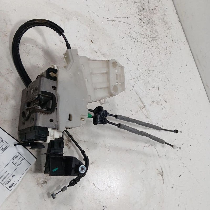 FIAT 500 Door Latch Lock Right Passenger Front  2017 2016 OEM