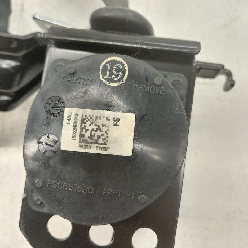 Hyundai Veloster Seat Belt Strap Retractor Right Passenger Rear Back  