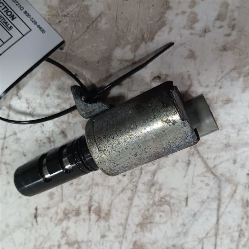 Ford Fiesta Variable Timing Gear Oil Control Valve Solenoid Cylinder Head  2016 