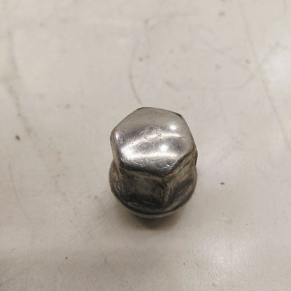 Cadillac XTS Lug Nut Set      2016 2017 2018