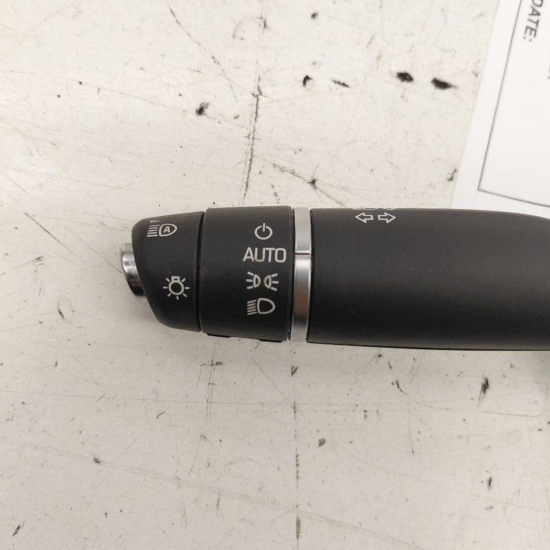 Steering Column Mounted Blinker Turn Signal Switch ID 84117375 17-20 C