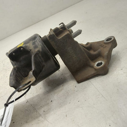 Hyundai Veloster Engine Motor Mount Left Driver  1.6 2017 2016 2015 20