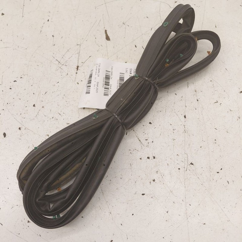 Chevy Equinox On Door Seal Rubber Left Driver Rear Back  2024 2023 202