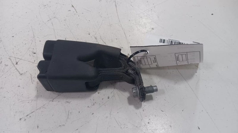 Subaru Impreza Seat Belt Buckle Latch Left Rear Back  2017 2018 2019 2