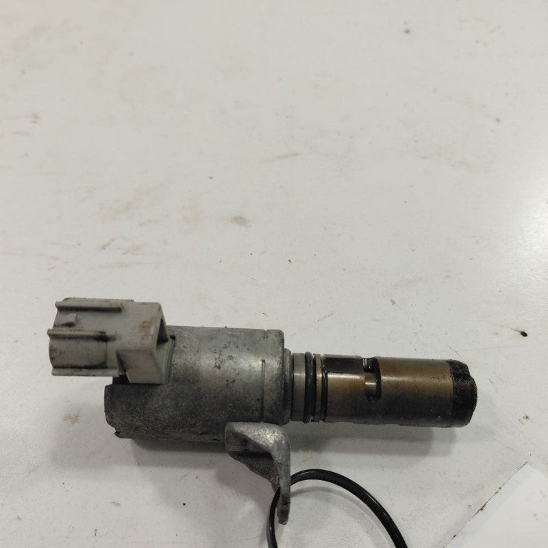Ford Fusion Variable Timing Gear Oil Control Valve Solenoid Cylinder H