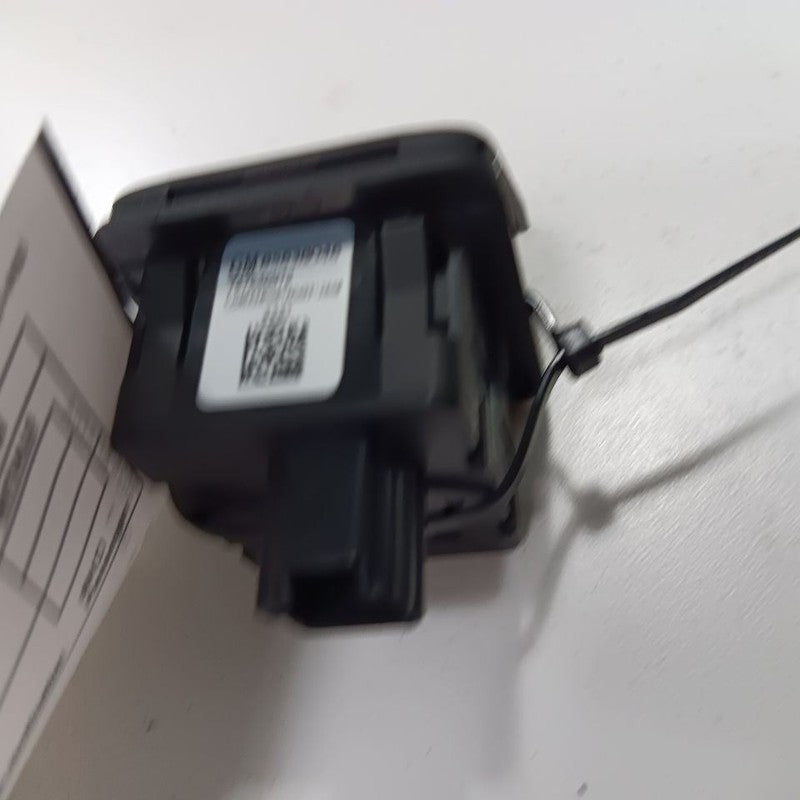 2025 GMC Acadia 12V Power Port Socket  OEM