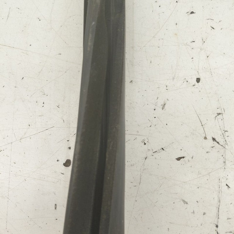 Ford Edge Door Glass Window Seal Rubber Right Passenger Front  2019 20