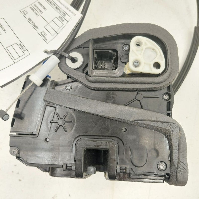 Chevy Volt Door Latch Lock Right Passenger Front  2019 2018 2017 2016 