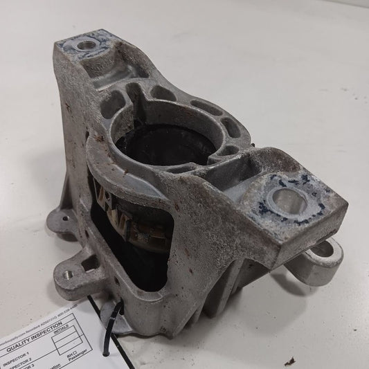 Chevy Trailblazer Engine Motor Mount Right Passenger  1.3 2021 2022 2023