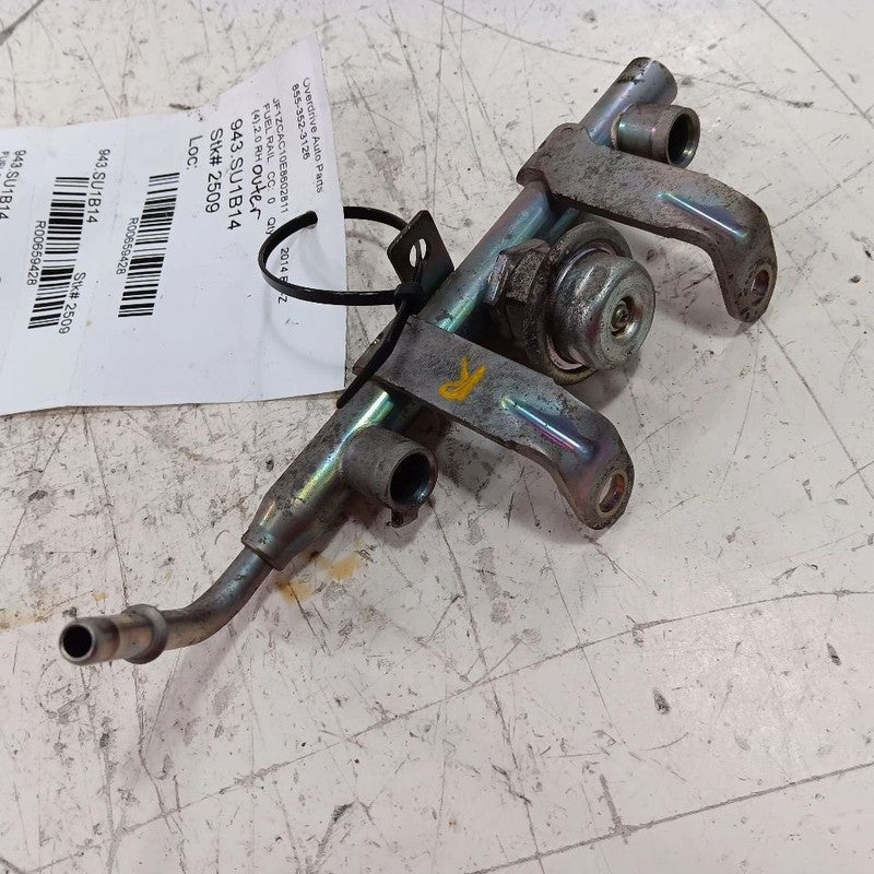 Subaru BRZ 2.0 Passenger Right Side Outer Fuel Rail Injection Injector
