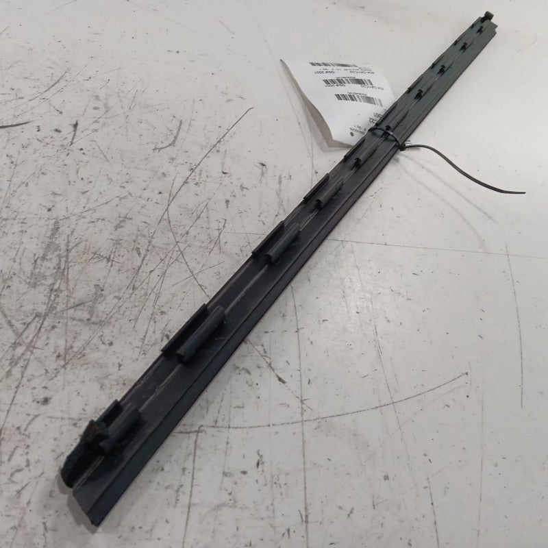 Nissan Kicks Right Front Weather Strip Interior  2021 2022 2023 2024 O