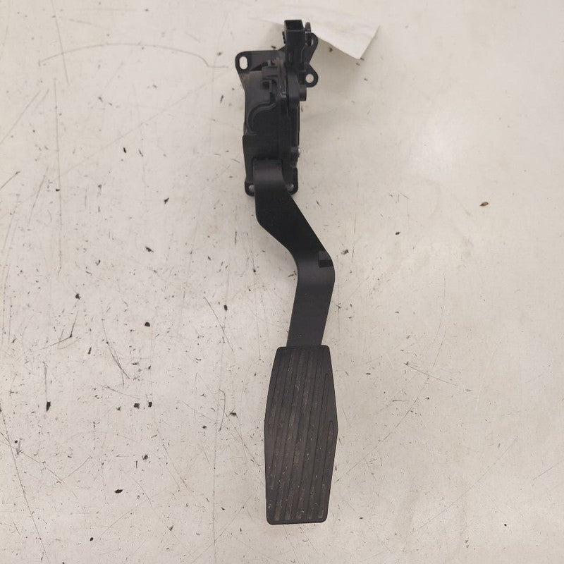 2018 Fiat 500 X Model Gas Pedal