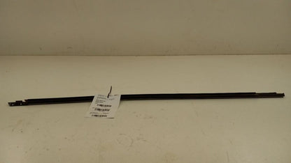 Chevy Malibu Door Glass Window Weather Strip Trim Rear Right Side Back 2015