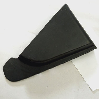 Hyundai Veloster Passenger Right Rear Corner Trim Cover {839202V000} 2