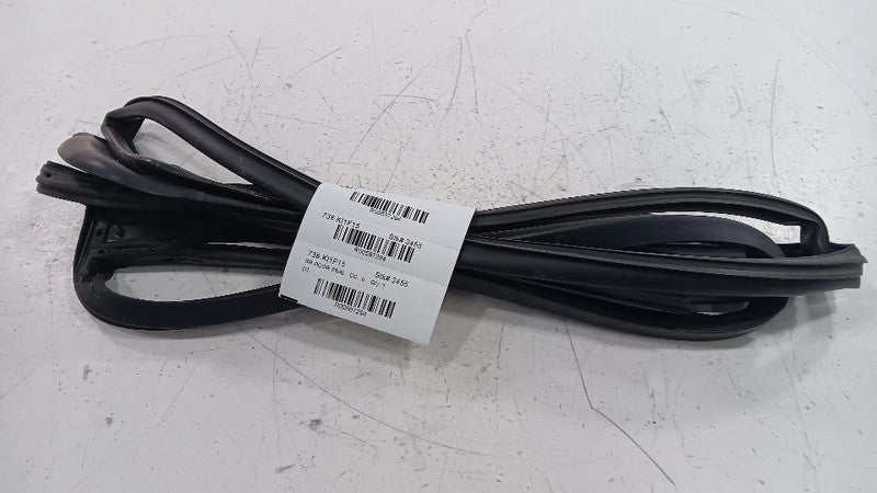 Kia Forte On Door Seal Rubber Right Passenger Rear Back  2014 2015 2016