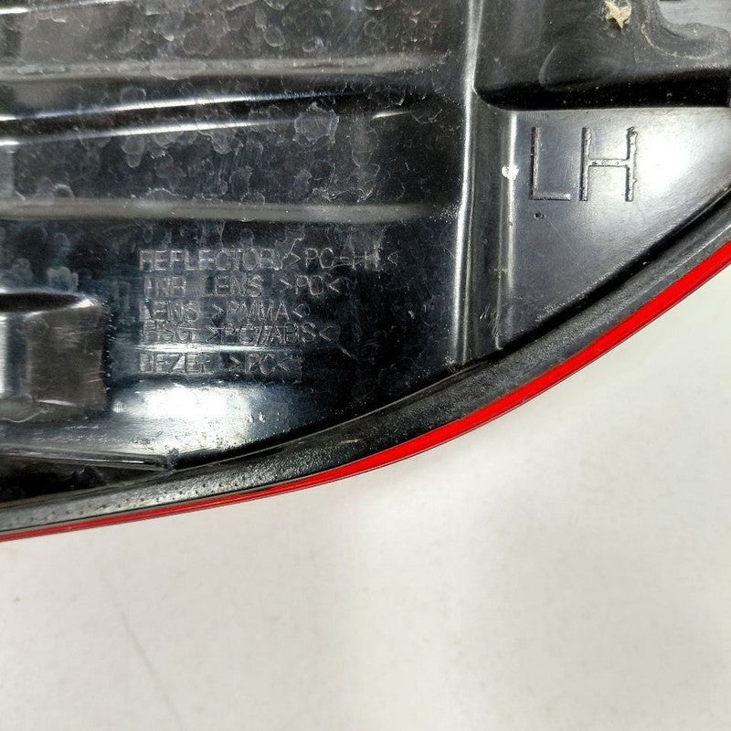 Driver Left Tail Light Brake Lamp US Built Quarter Panel Mntd 15-17 So