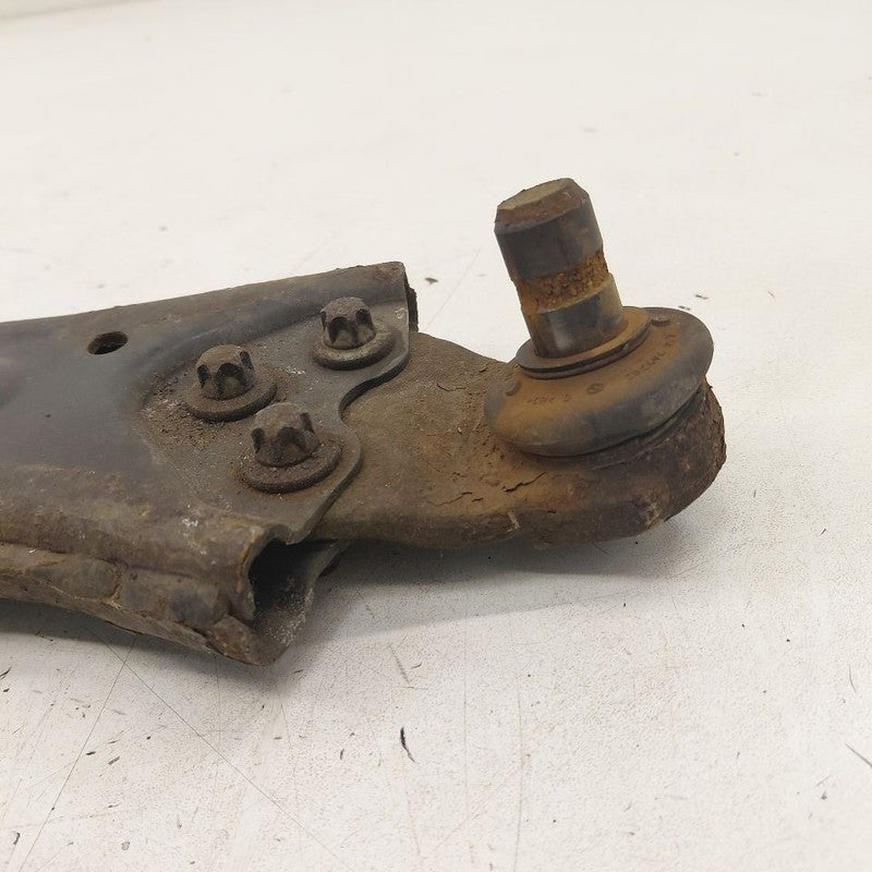 Passenger Right Lower Control Arm Front Fits 15-23 Jeep Renegade