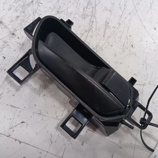 Nissan Kicks Door Handle Right Passenger Rear Interior Inside  2021 20