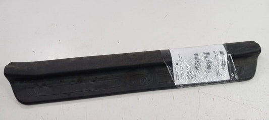 Kia Forte Sill Trim Plate Door Jam Threshold Right Passenger Front 2010 2011 12