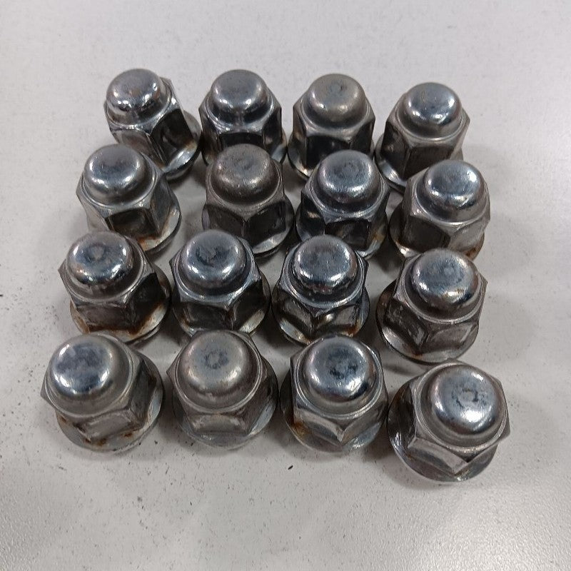 Hyundai Accent Lug Nut Set  2017 2016 2015 2014 2013 2012 OEM
