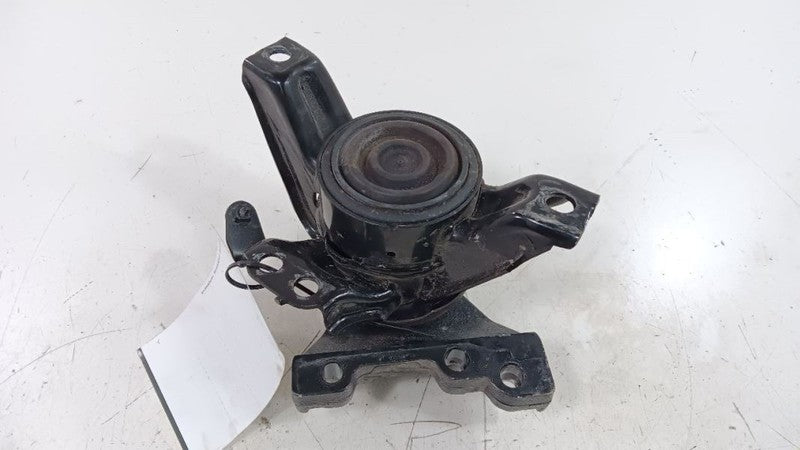 Hyundai Sonata Engine Motor Mount Right Passenger 2018 2019 OEM