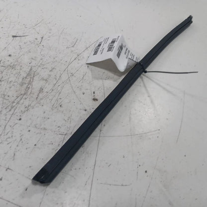 Hyundai Tucson Left Rear Weather Strip Interior  2019 2020 2021