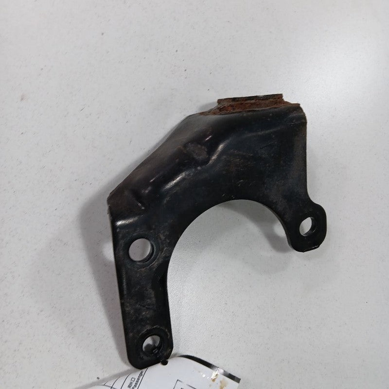 Ford Explorer Passenger Right Rear Carrier Bracket  2016 2017 2018 201