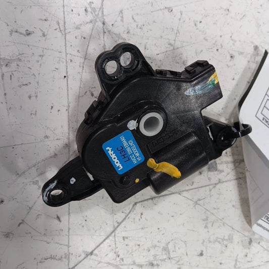 Kia Forte Flap Door Motor Heater AC Door Actuator  2015 2016 2017 2018